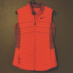 Women’s Nike Golf Vest - size small tall